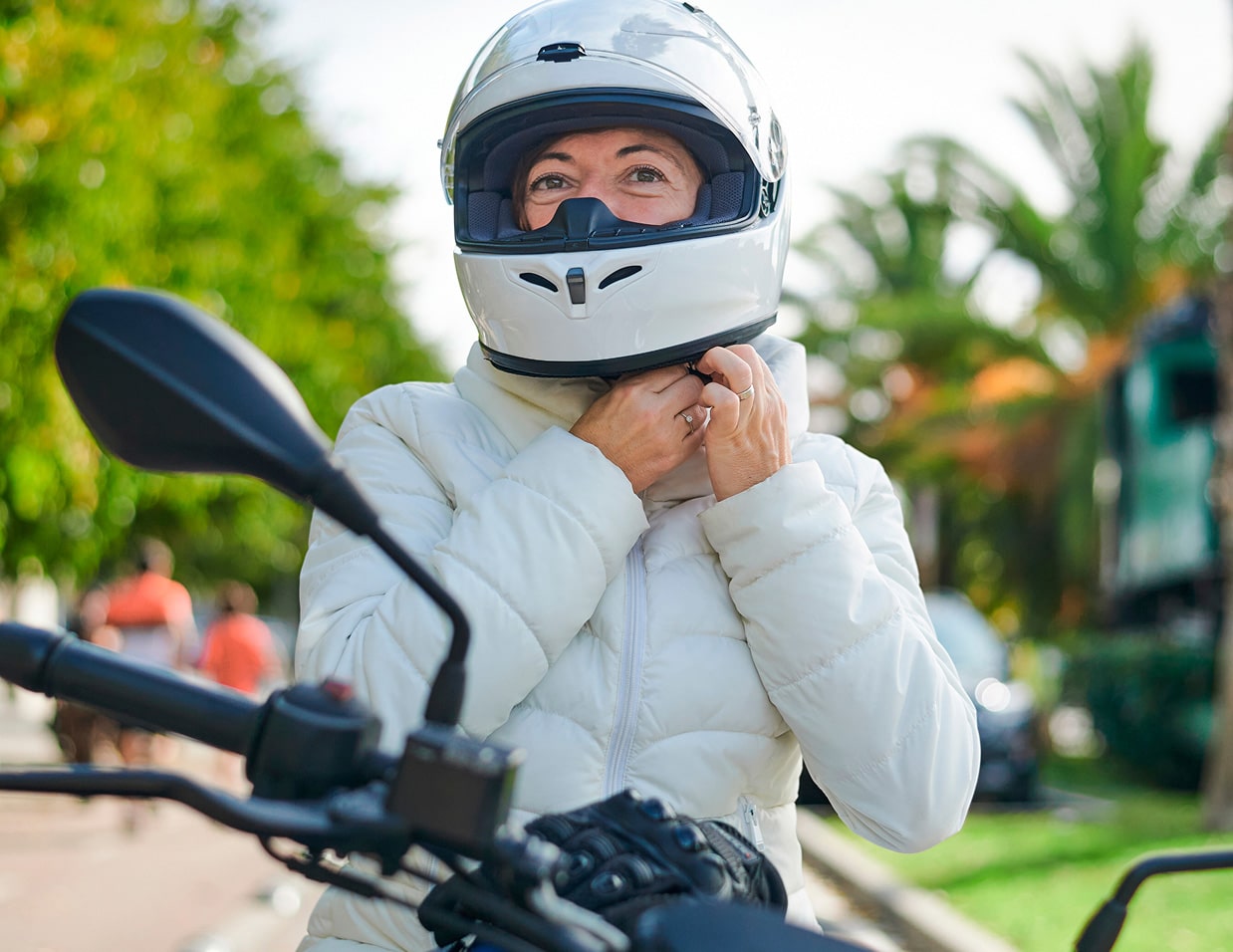 Équipement moto en Suisse : ce qui est obligatoire et ce qui est vivement recommandé